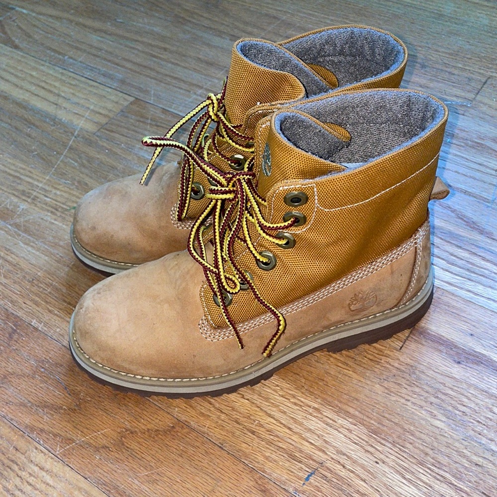 Boys Timberlands
